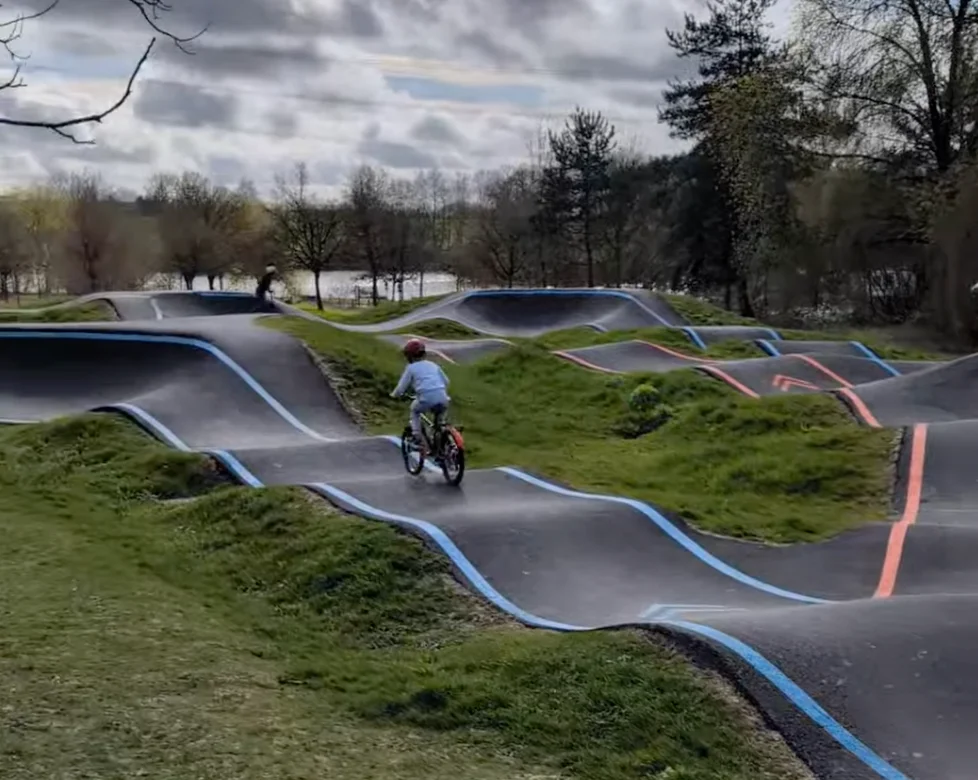 Pump Track de Chambray-lès-Tours